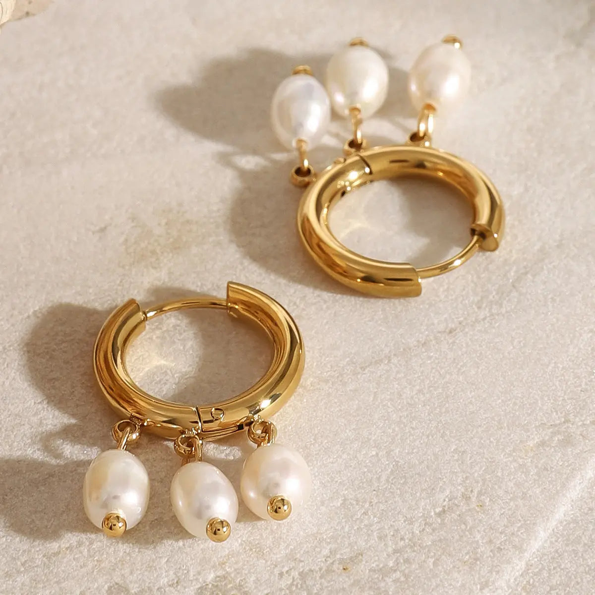 Stainless Steel Geometric Irregular Pearl Earrings samsegir